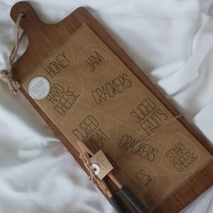 Mudpie Food Map Serving Board NWT